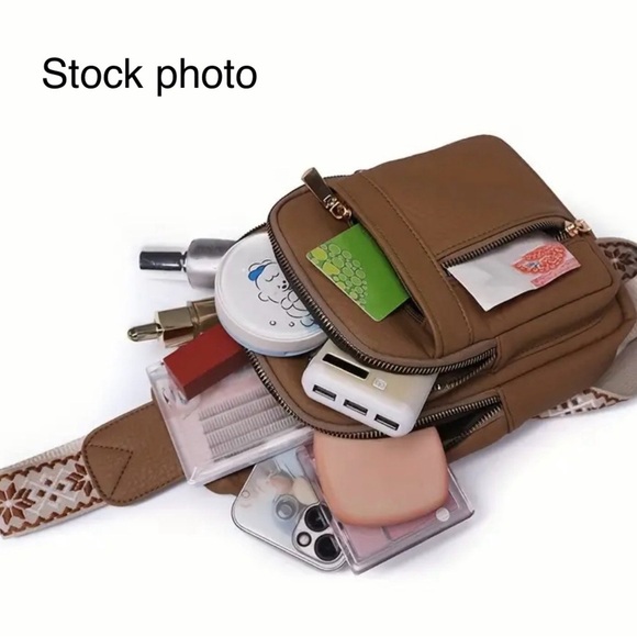 New Red Crossbody Sling Bag With Adjustable Guitar Strap Multiple Zip Pockets - Picture 6 of 12